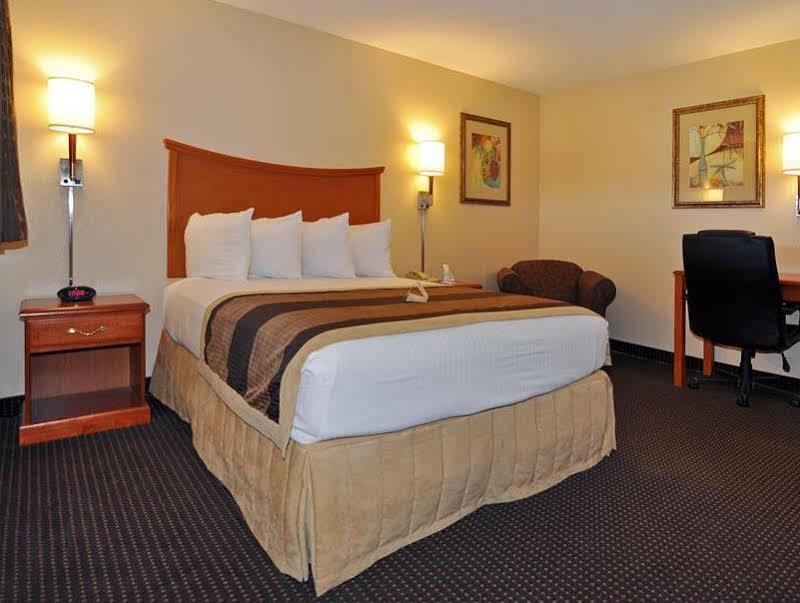 M Star Hotel סרסי מראה חיצוני תמונה